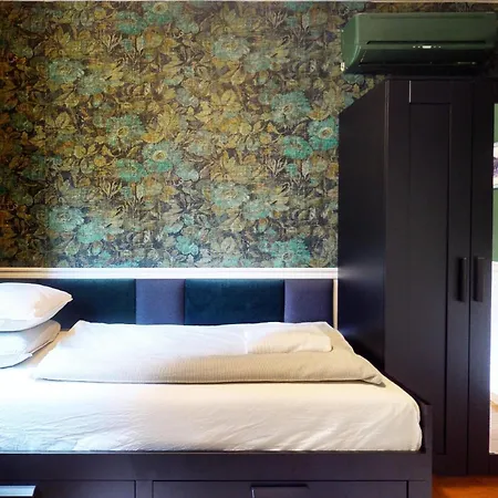 Gallery Gardens アパート